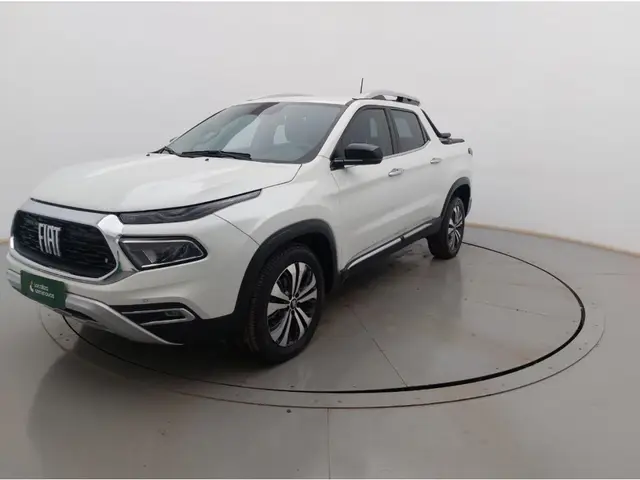 Carro Fiat Toro 2023 Volcano 2.0 TDI 4x4 (Aut)