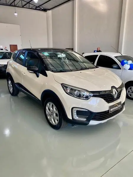 Carro Renault Captur 2018 Intense 1.6 16v SCe CVT (Flex)