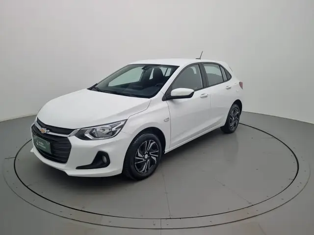 Carro Chevrolet Onix Plus 2024 LT 1.0