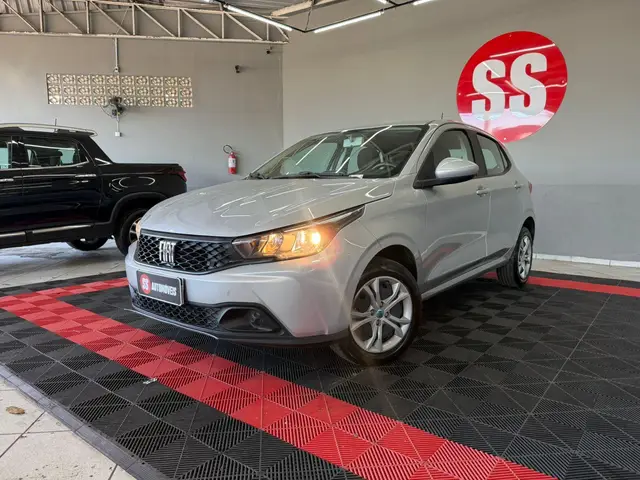 Carro Fiat Argo 2024 Drive 1.0