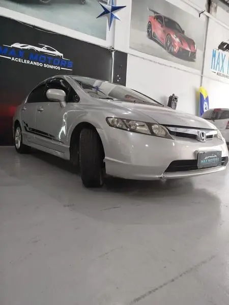 Carro Honda Civic 2007 LX 1.8