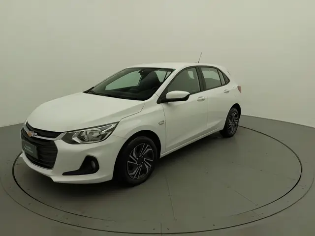 Carro Chevrolet Onix Plus 2024 LT 1.0