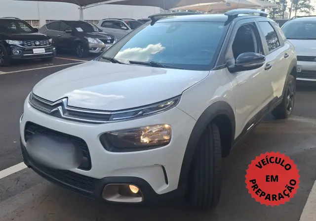 Carro Citroën C4 Lounge 2020 100 anos 1.6 THP (Flex) (Aut)