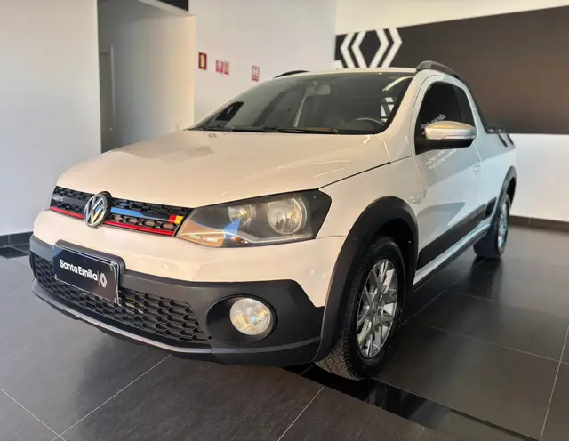 Carro Volkswagen Saveiro 2015 Cross 1.6 16v MSI CE (Flex)