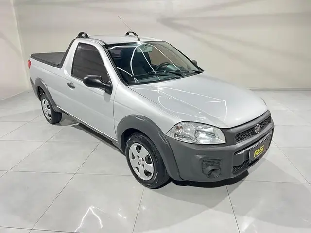 Carro Fiat Strada 2014 Working 1.4 (Flex)