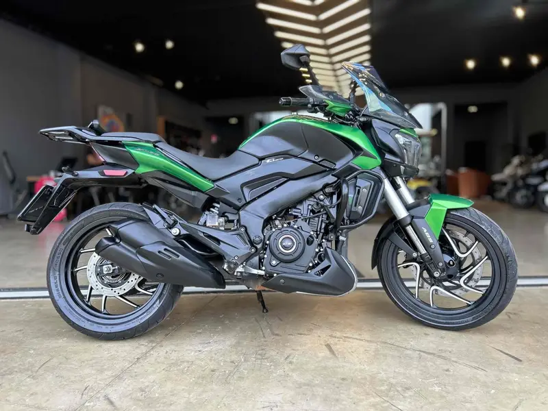 Bajaj DOMINAR 400