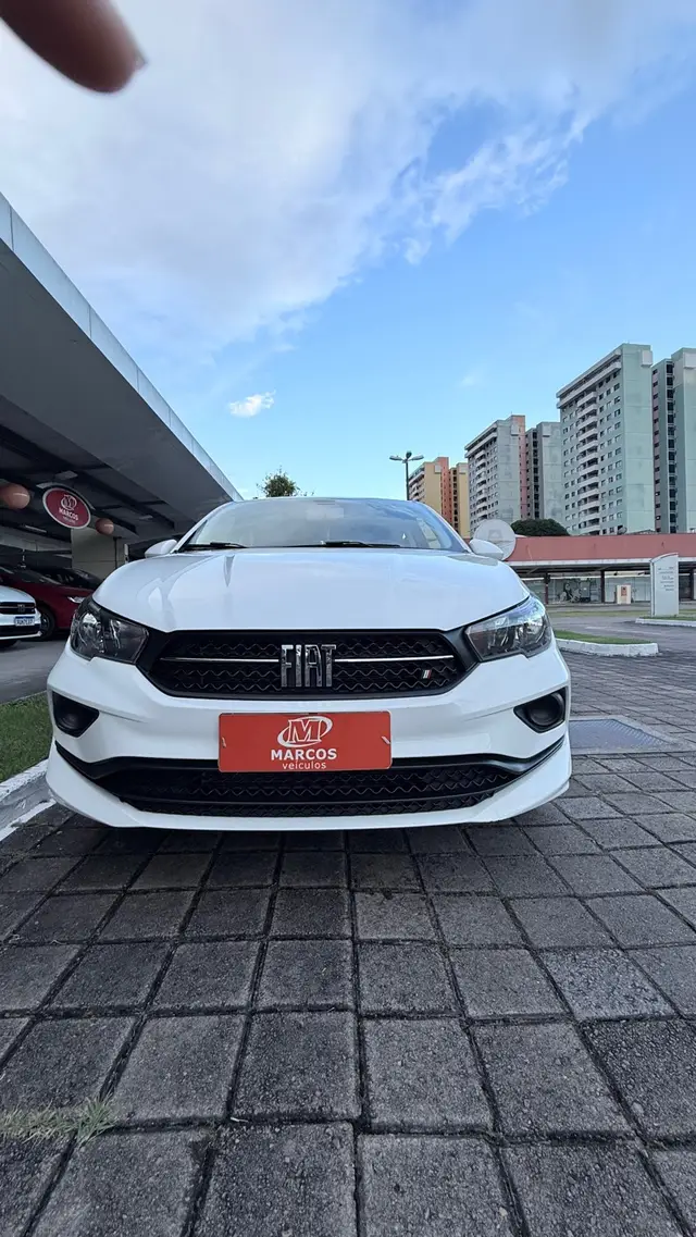 Carro Fiat Cronos 2021 Drive 1.3 (Flex)
