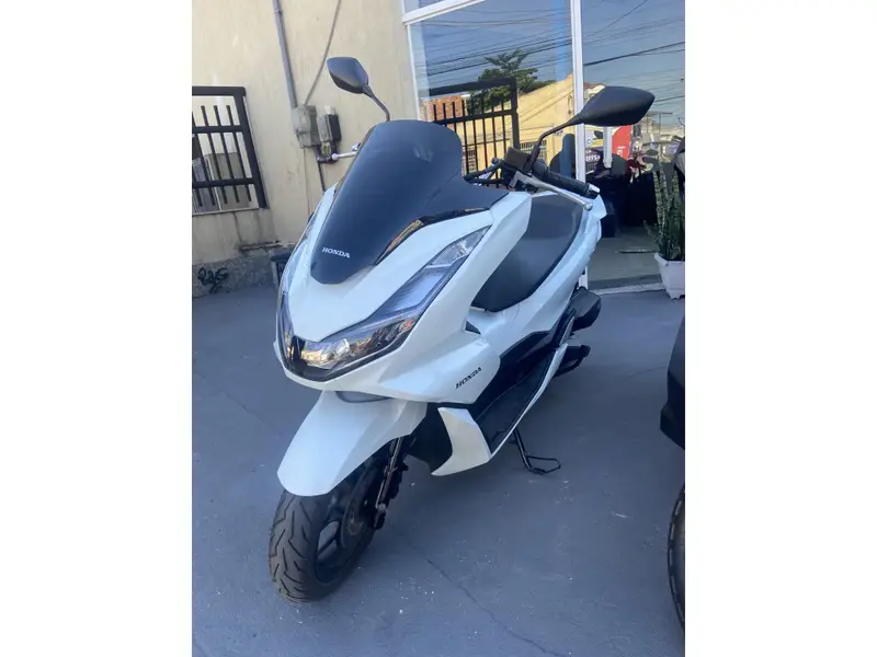 Honda PCX 160 DLX ABS