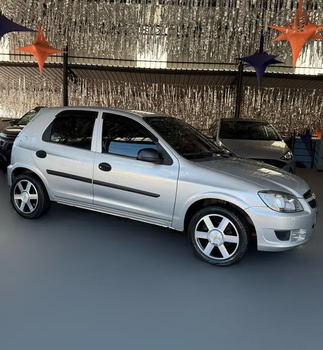 Carro Chevrolet Celta 2013 LS 1.0 (Flex) 4p