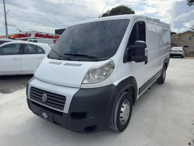 Carro Fiat Ducato 2019 2.3 TDI Cargo 10m³