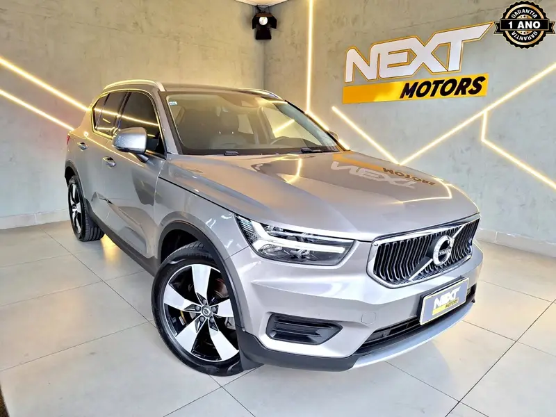 Volvo 2.0 T4 Momentum FWD