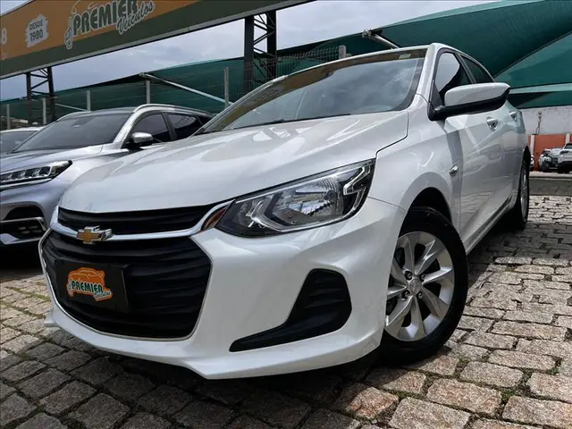 Carro Chevrolet Onix Plus 2023 LT 1.0 Turbo