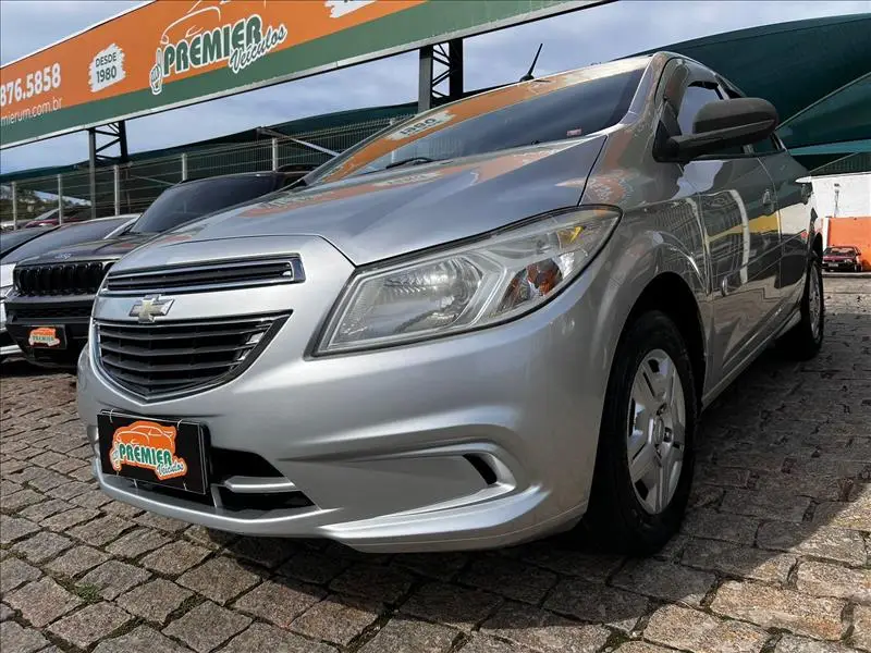 Chevrolet Onix 1.0 LT SPE/4
