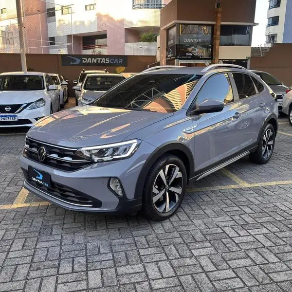 Carro Volkswagen Nivus 2023 Highline 200 TSI