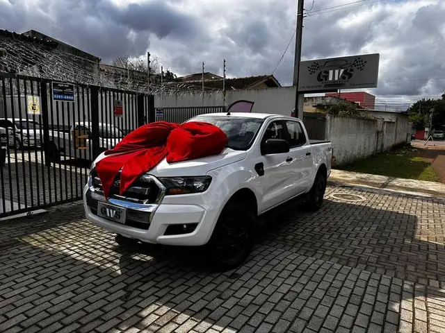 Carro Ford Ranger Cabine Dupla 2017 Ranger 2.2 TD XLS CD 4x4 (Aut)