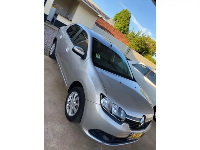 Carro Renault Logan 2018 Expression 1.6 16V SCe (Flex)
