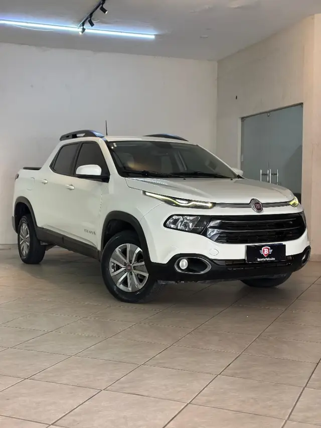Carro Fiat Toro 2017 Freedom Open Edition Plus 1.8 AT6 4x2 (Flex)