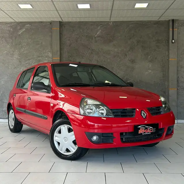 Carro Renault Clio 2011 Hi-Flex 1.0 16V