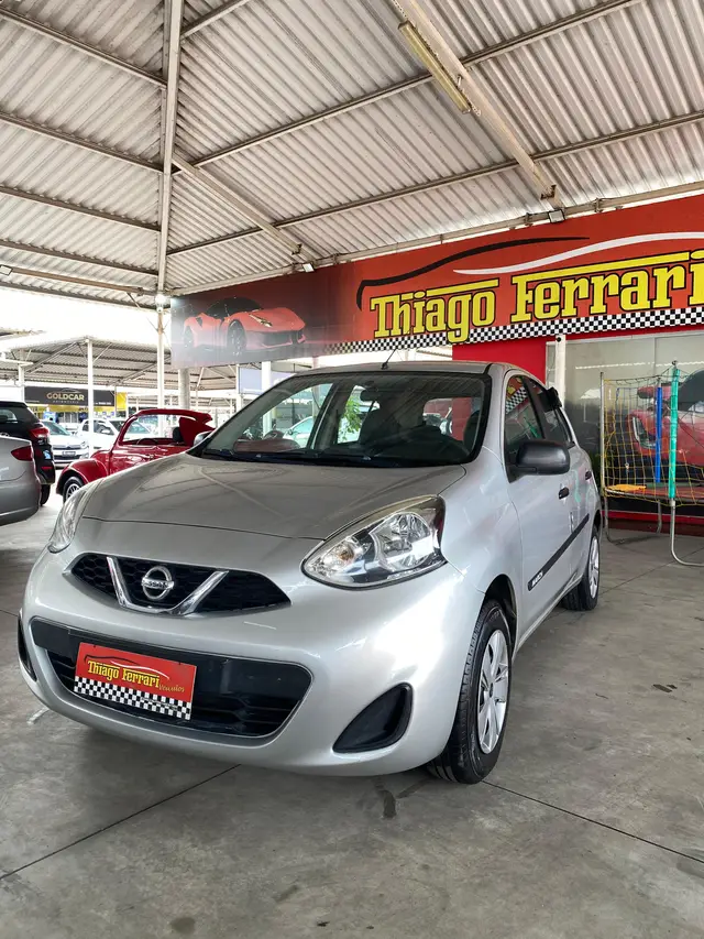 Carro Nissan March 2016 1.0 12V S (Flex)