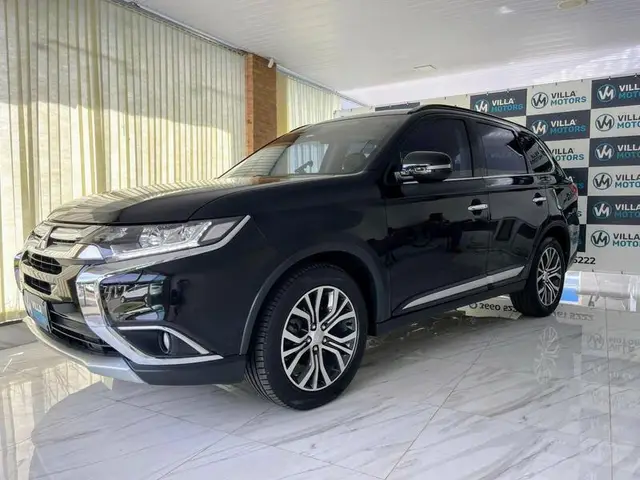 Carro Mitsubishi Outlander 2016 2.2 DI-D 4WD (Aut)