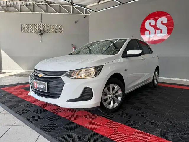 Carro Chevrolet Onix Plus 2022 1.0 LT II (Flex)