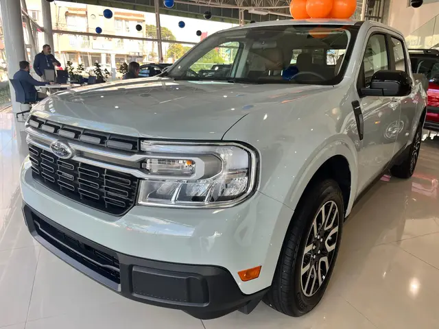 Carro Ford Maverick 2024 Lariat Hybrid 2.5 Aut.