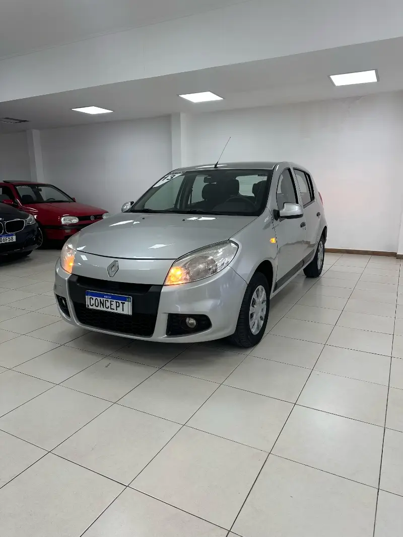 Renault Sandero Expression 1.0 16V (flex)