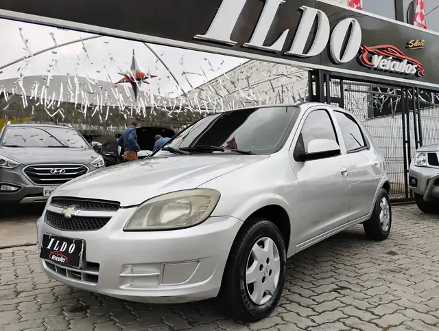 Carro Chevrolet Celta 2013 LT 1.0 (Flex)