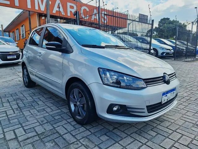 Carro Volkswagen Fox 2019 1.6 MSI Connect (Flex)