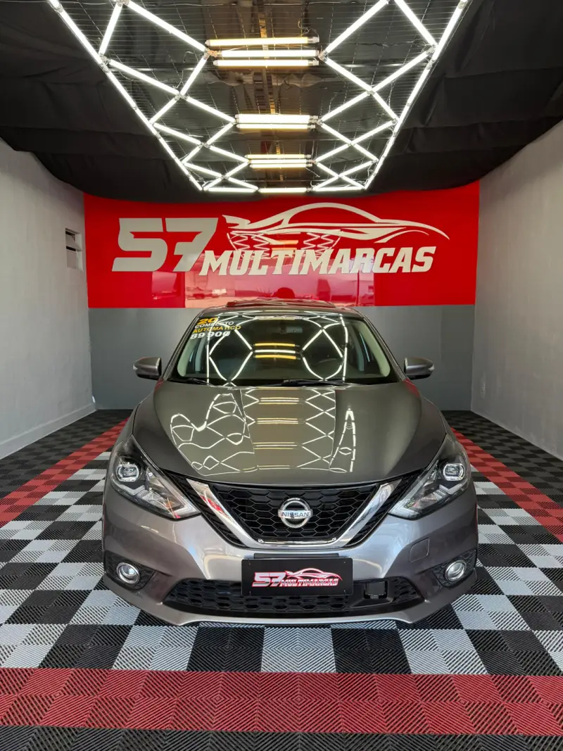 Nissan SV 2.0 16V CVT (Flex)