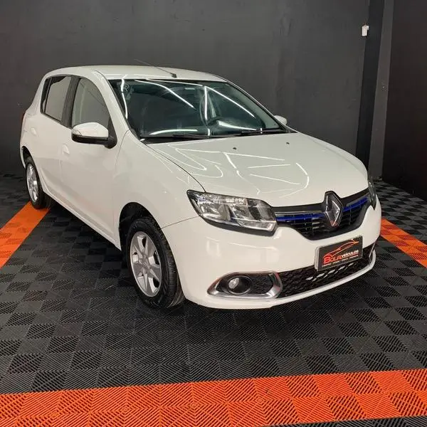 Carro Renault Sandero 2016 Dynamique 1.6 8V (Flex)
