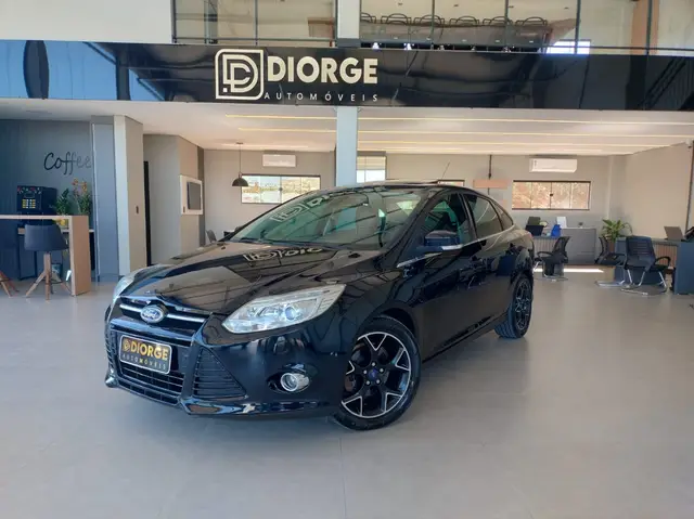Carro Ford Focus Sedan 2015 Titanium 2.0 16V PowerShift