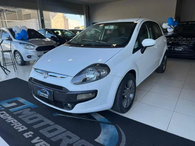 Carro Fiat Punto 2013 Attractive 1.4 (Flex)