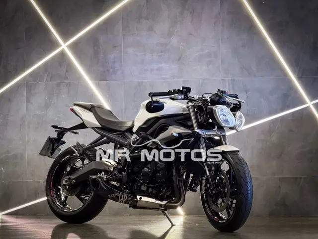 Carro Triumph Street Triple 675 2015 675 (ABS)