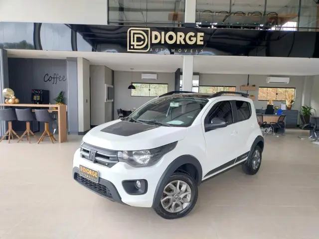 Carro Fiat Mobi 2022 Trekking 1.0 (Flex)