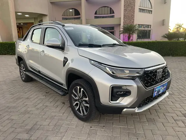 Carro Fiat Strada 2024 Ranch 1.0 Flex Turbo CD Aut.