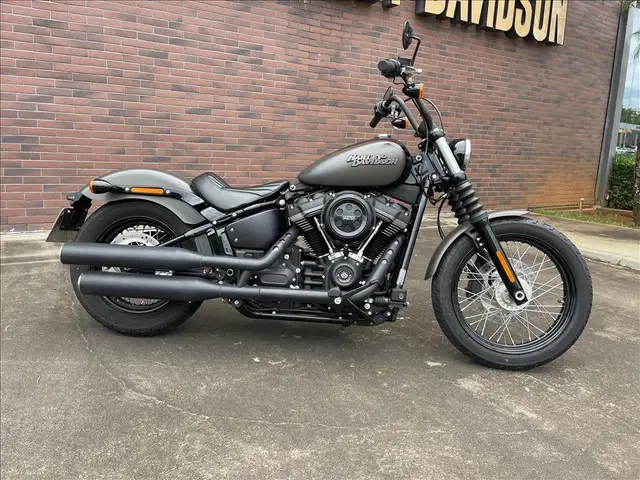 Carro Harley-Davidson Softail 2018 Street Bob