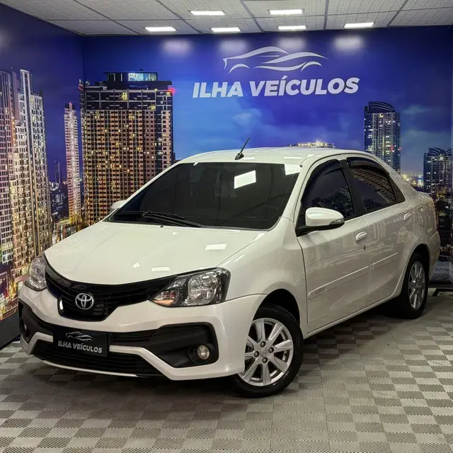 Carro Toyota Etios 2020 X Plus 1.5 (Aut) (Flex)