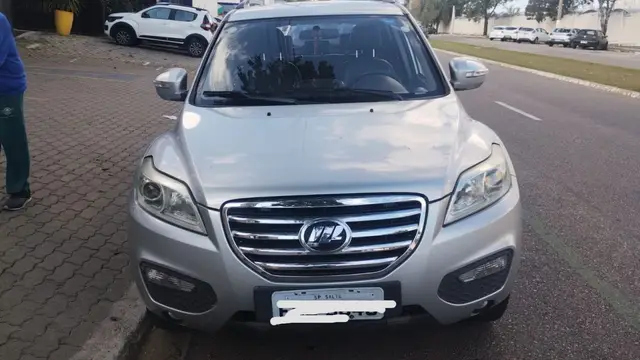 Carro Lifan X60 2014 1.8 16V VVT