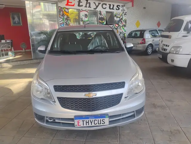 Carro Chevrolet Agile 2010 LT 1.4 8V (Flex)