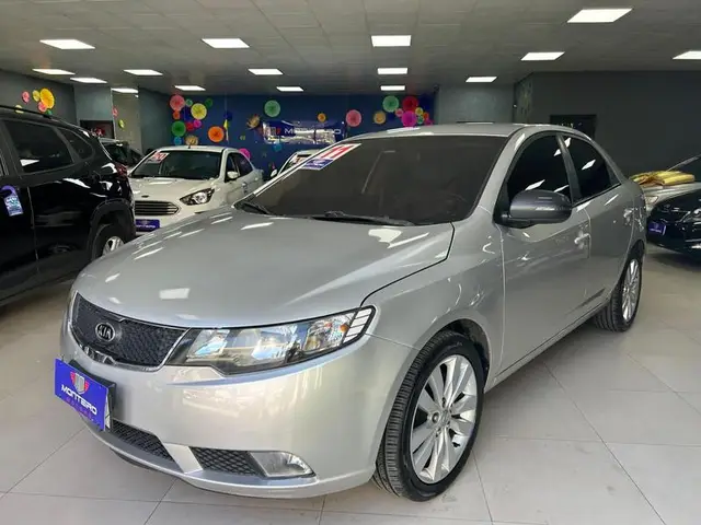 Carro Kia Cerato 2011 EX 1.6 16V (aut)