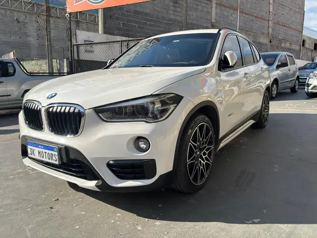 Carro BMW X1 2018 2.0 xDrive25i Sport ActiveFlex
