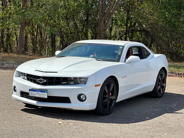 Carro Chevrolet Camaro 2013 6.2 2SS