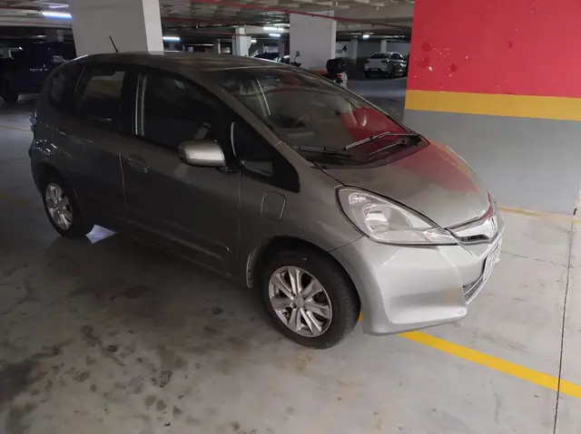 Carro Honda Fit 2014 LX 1.4 (flex)