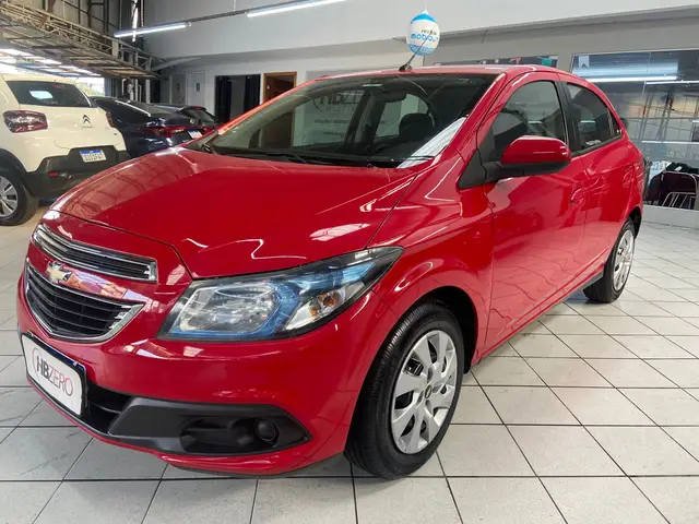 Carro Chevrolet Onix 2013 1.4 LT SPE/4