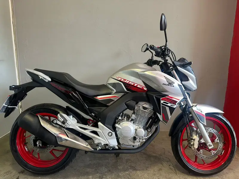 Honda (CBS)