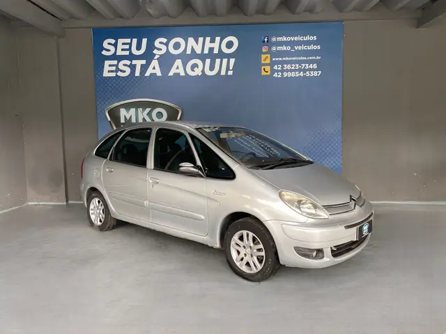 Carro Citroën Xsara Picasso 2010 Exclusive 1.6 16V (flex)