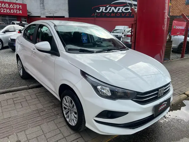 Carro Fiat Cronos 2024 Drive 1.0