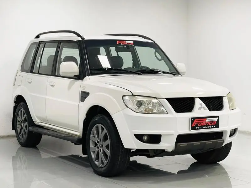 Mitsubishi Pajero TR4 2.0 16V 4x2 (Flex) (Aut)