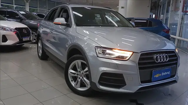 Carro Audi Q3 2017 1.4 TFSI Ambiente S Tronic